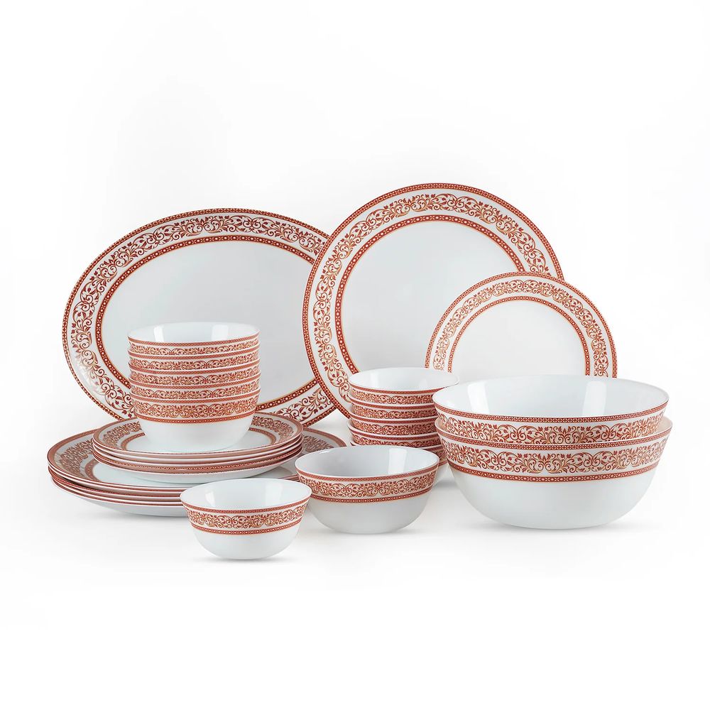 Crockery and glassware dinner set